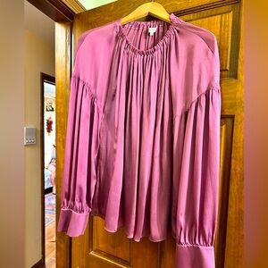 Vince 100% silk shirt